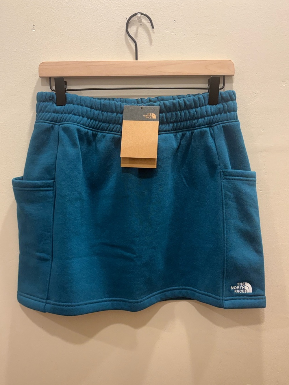 The North Face Evolution Skirt NWT Blue Moss Medium